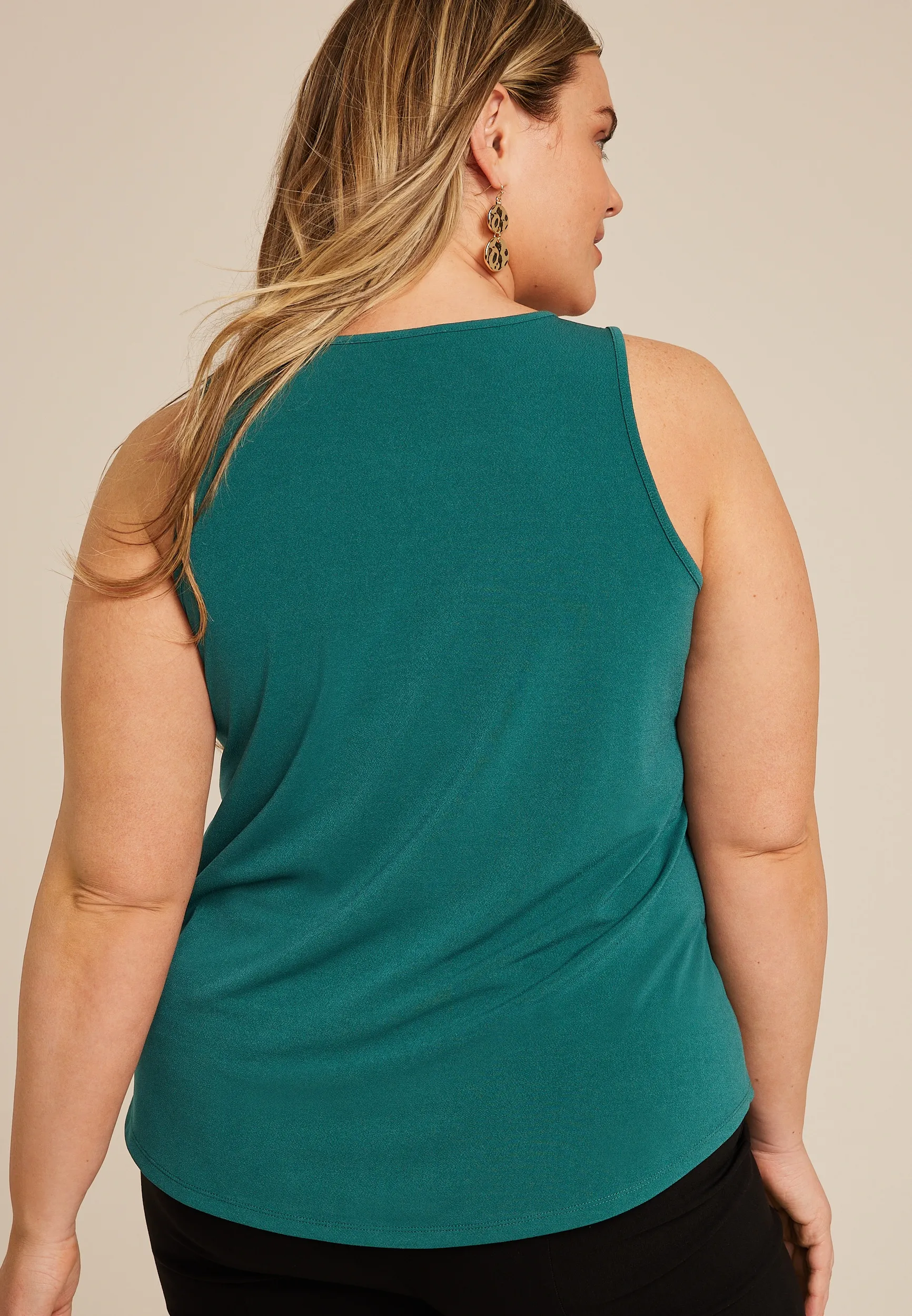 Plus Size Isla Keyhole Tank Top 11 Plus Size Isla Keyhole Tank Top