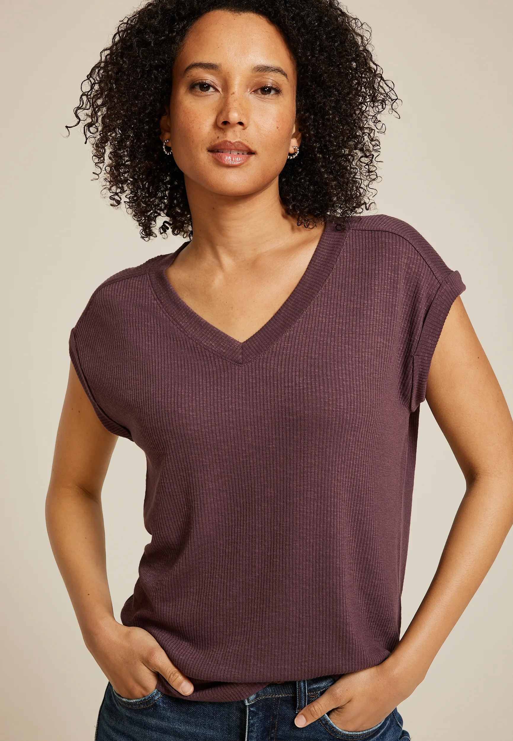 24/7 Berkley V Neck Tee 1 24/7 Berkley V Neck Tee