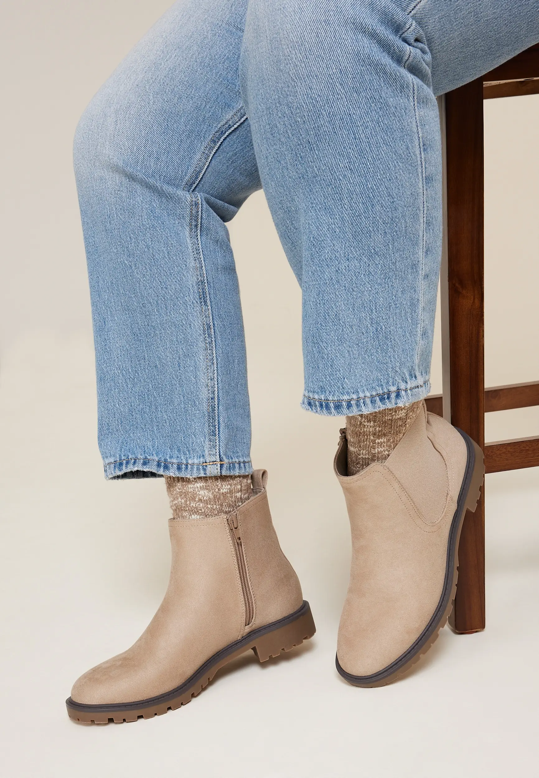 SuperCush Brandy Mini Lug Chelsea Boot 12 SuperCush Brandy Mini Lug Chelsea Boot