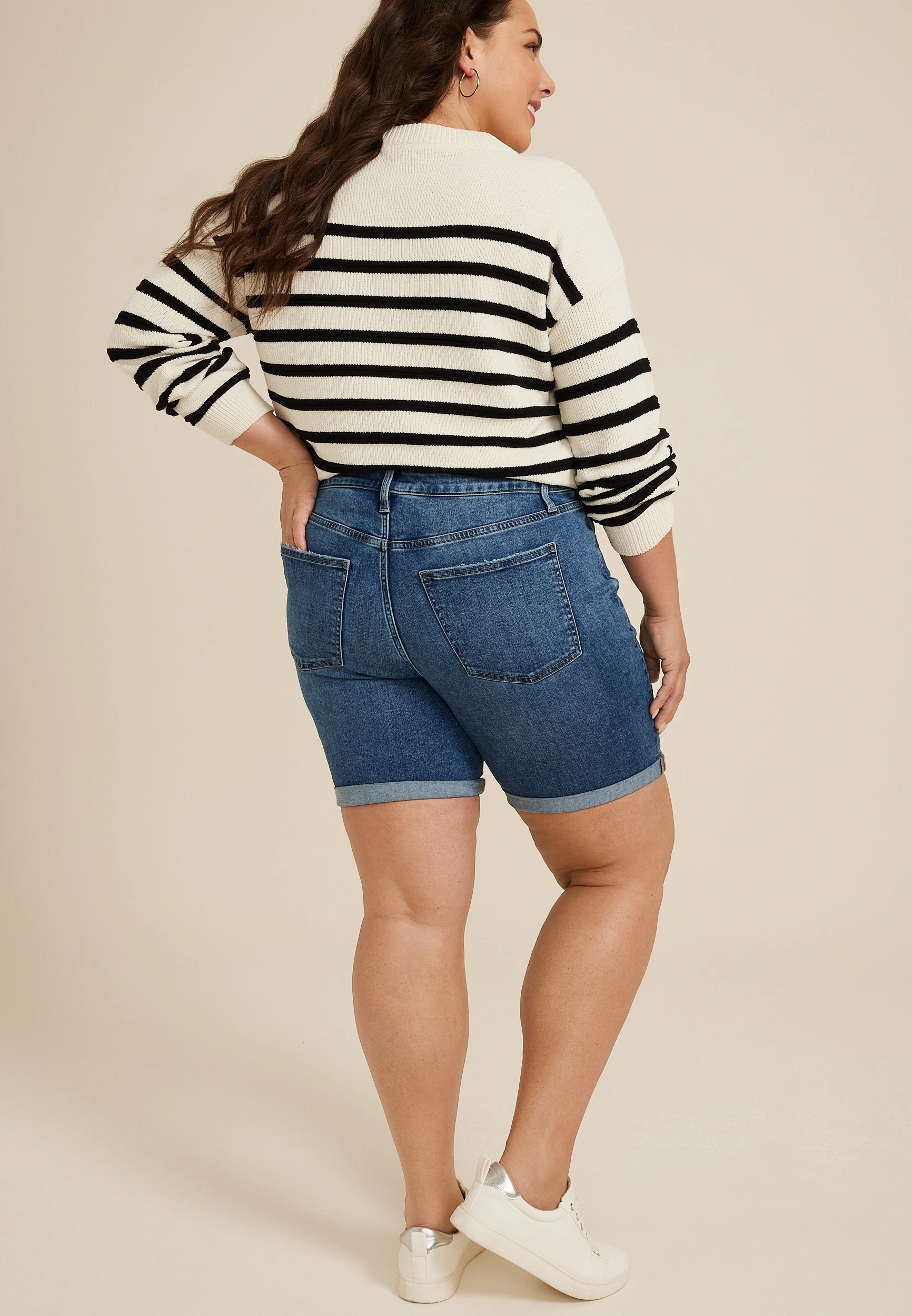 Plus Size m jeans by maurices鈩?Classic Mid Rise 8in Bermuda Short 11 Plus Size m jeans by maurices鈩?Classic Mid Rise 8in Bermuda Short